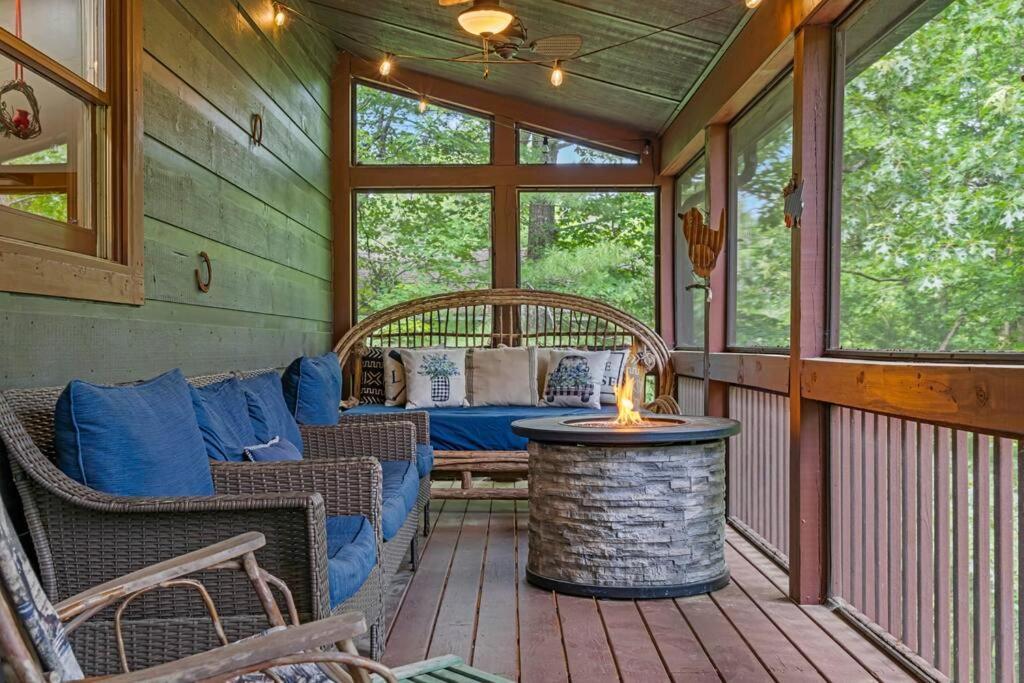 Lakeside Retreat Hot Tub Fishing Hiking Елиджей Екстериор снимка