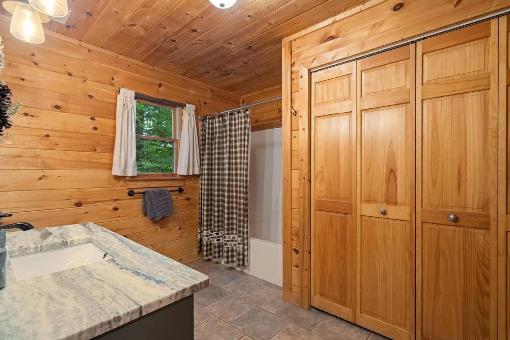 Lakeside Retreat Hot Tub Fishing Hiking Елиджей Екстериор снимка